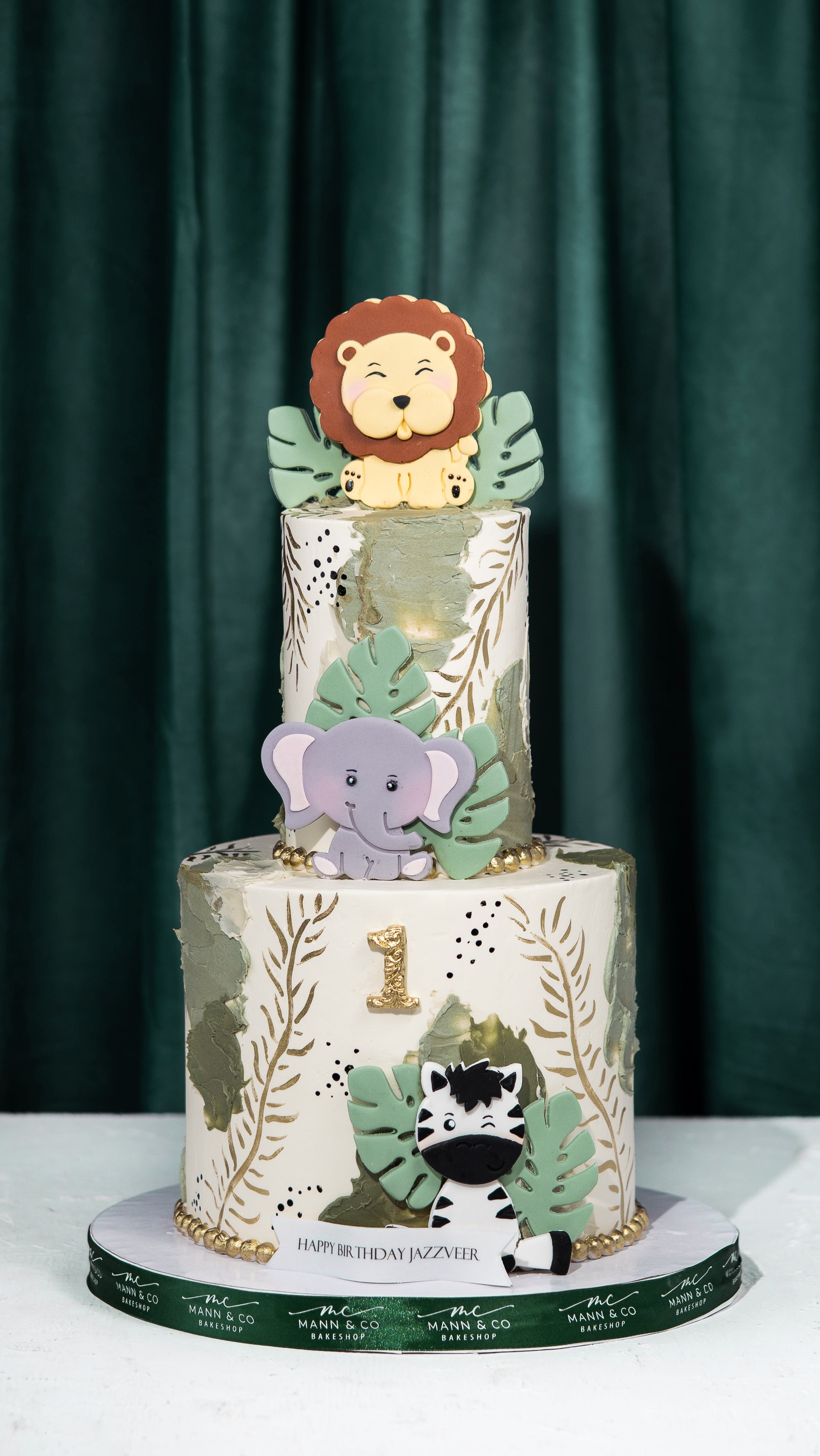 CUSTOM CAKE – Mann & Co Bakeshop